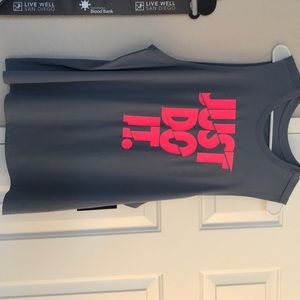 Nike Muscle Tank